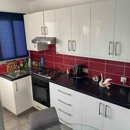 Apartament Cosy In The Heart Of Kato Paphos